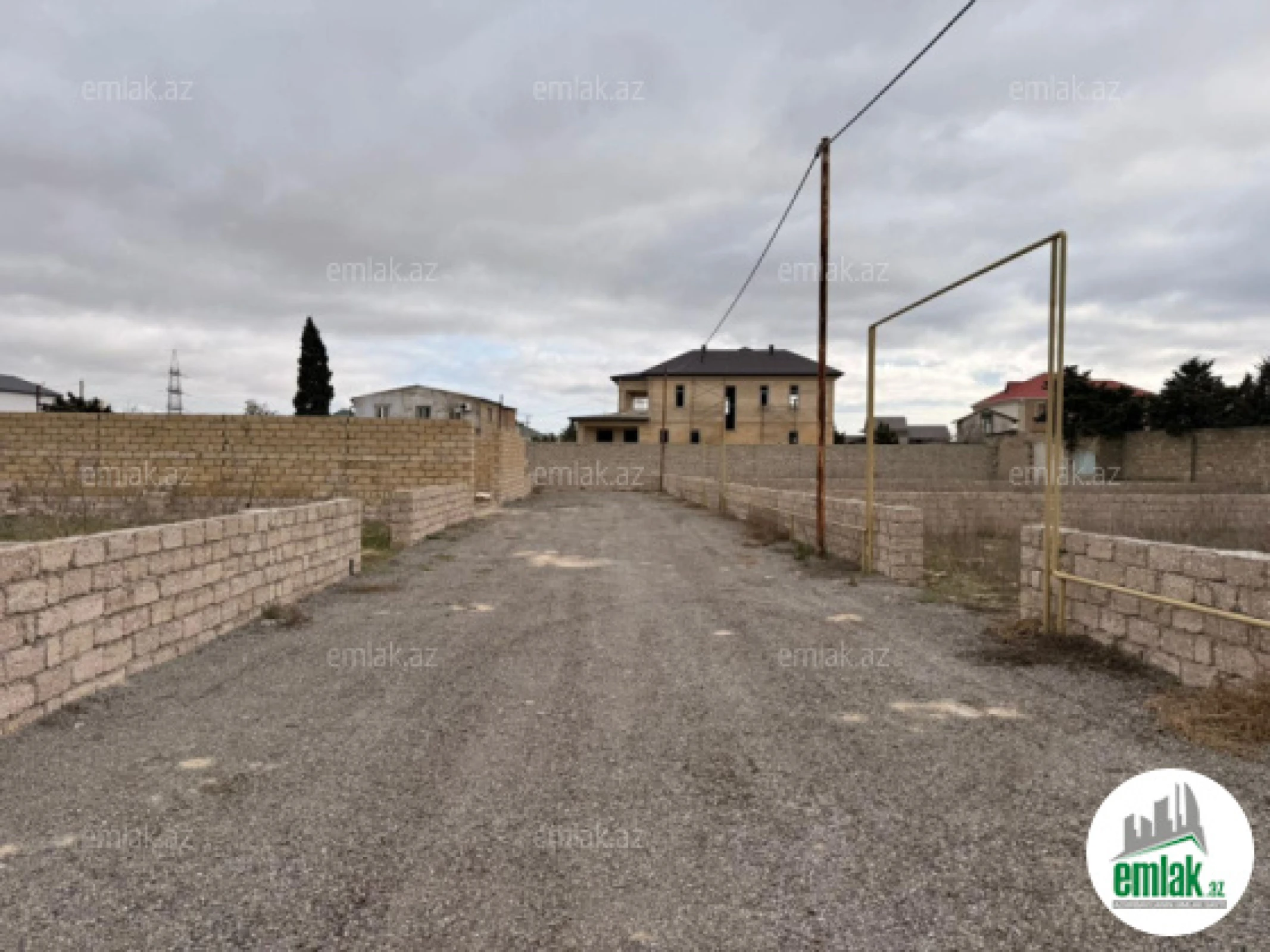 Satılır torpaq sahəsi 4 m²