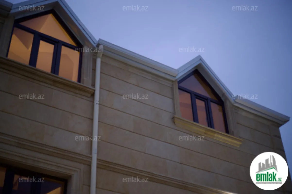 Satılır 4 otaqlı həyət evi 180 m²