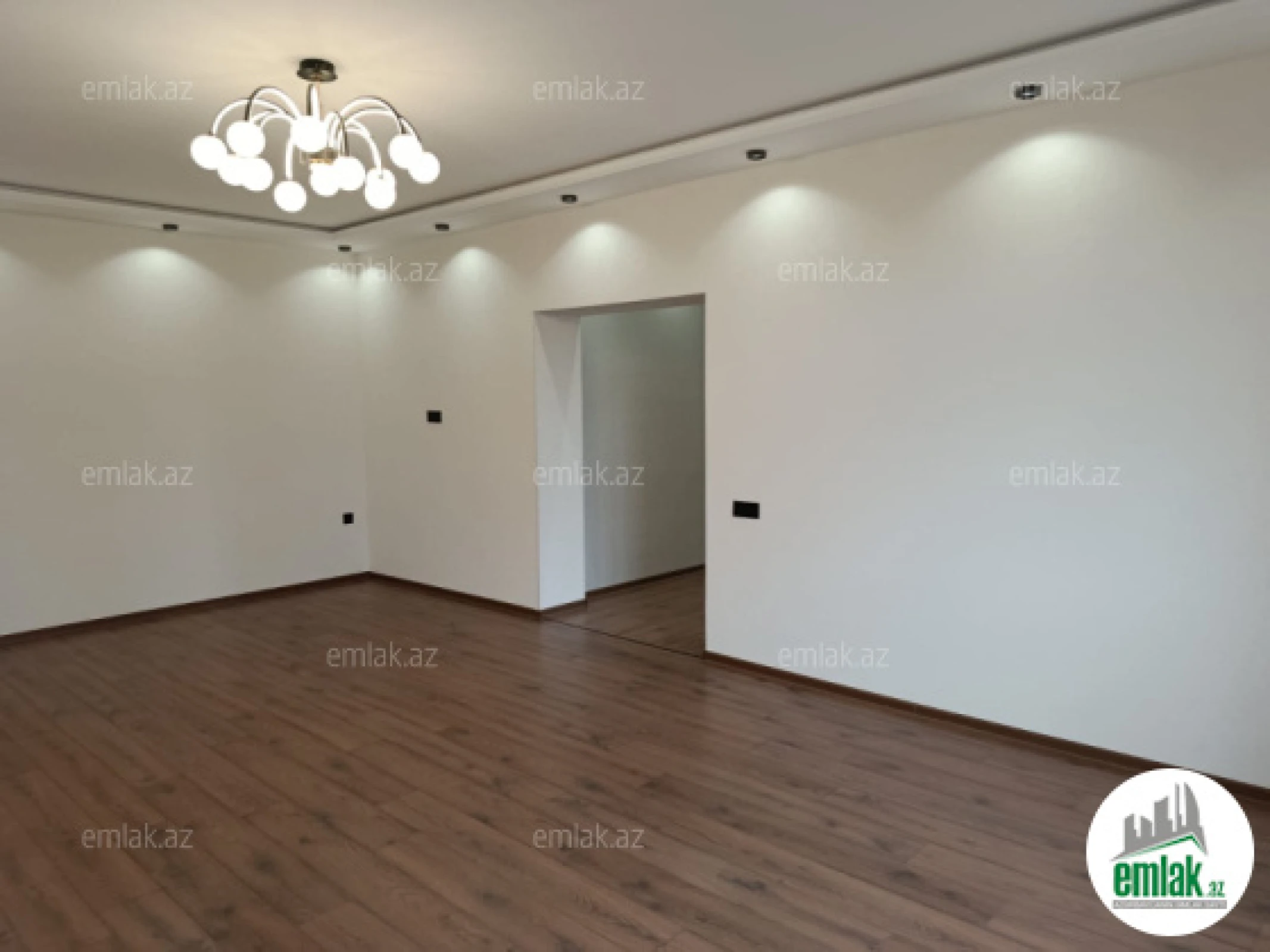 Satılır 4 otaqlı həyət evi 180 m²