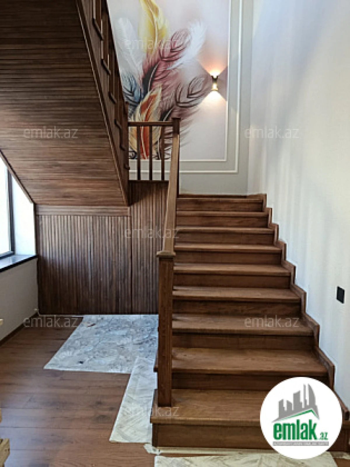 Satılır 4 otaqlı həyət evi 180 m²