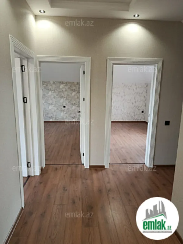 Satılır 4 otaqlı həyət evi 180 m²