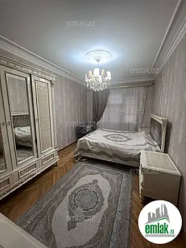 Satılır 2 otaqlı köhnə tikili 70 m² — Bakı, Nizami 2 otaq 70.00 m²