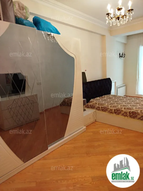 Satılır 3 otaqlı yeni tikili 150 m²