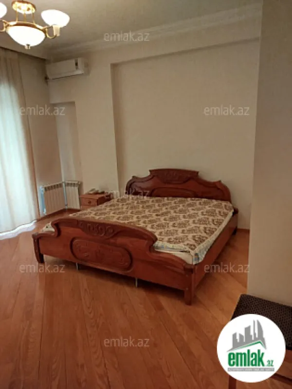Satılır 3 otaqlı yeni tikili 150 m²