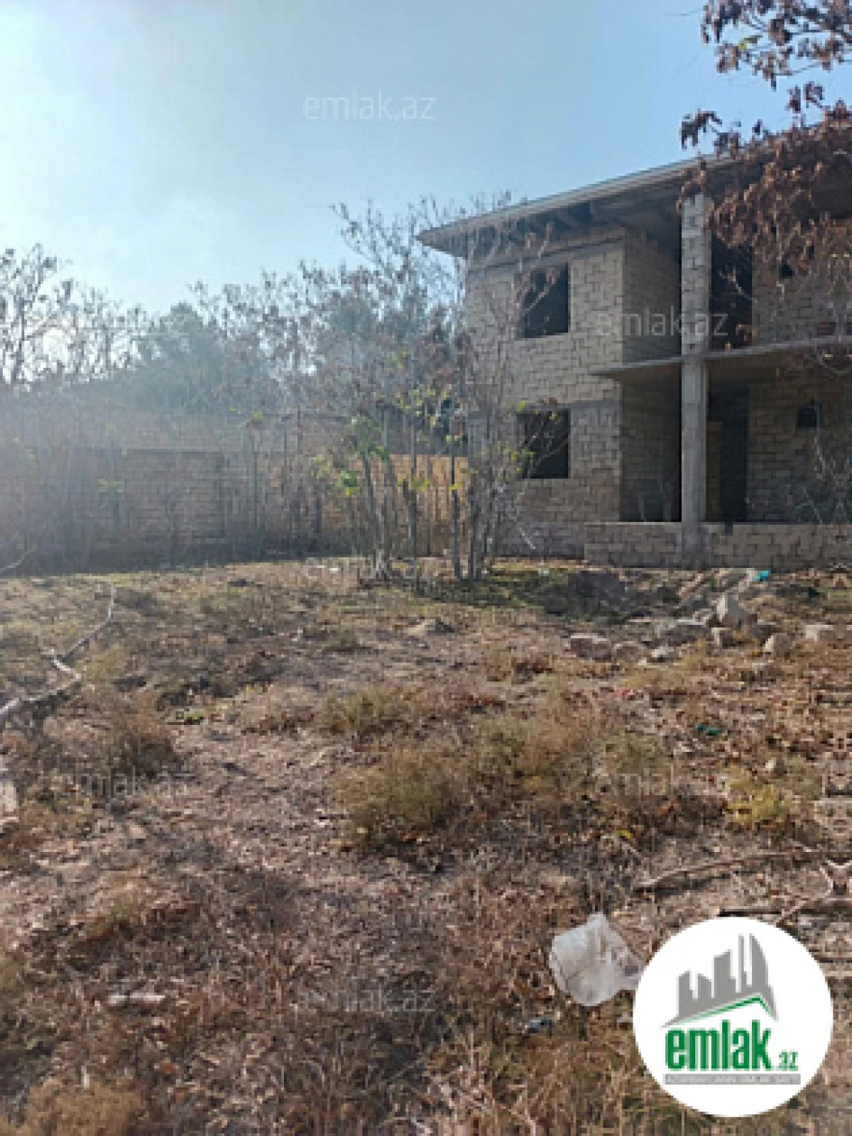 Satılır 6 otaqlı mənzil 200 m²