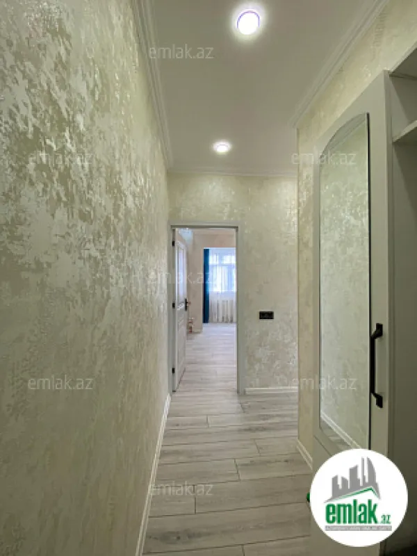 Satılır 2 otaqlı köhnə tikili 45 m²