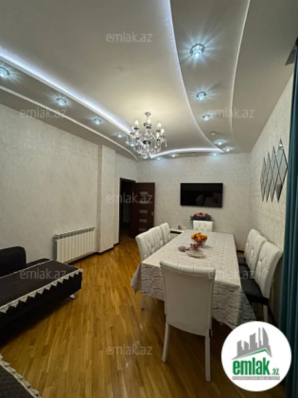 Satılır 3 otaqlı yeni tikili 85 m²