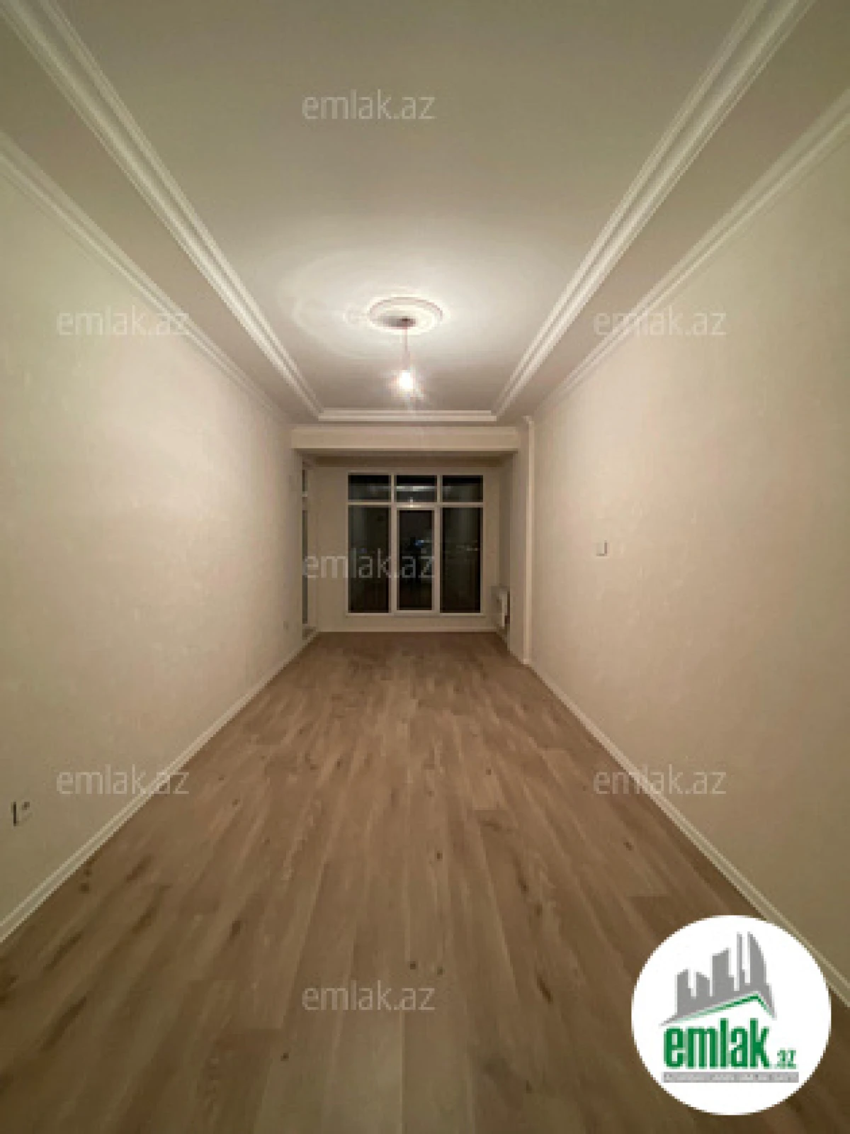 Satılır 2 otaqlı yeni tikili 74 m²
