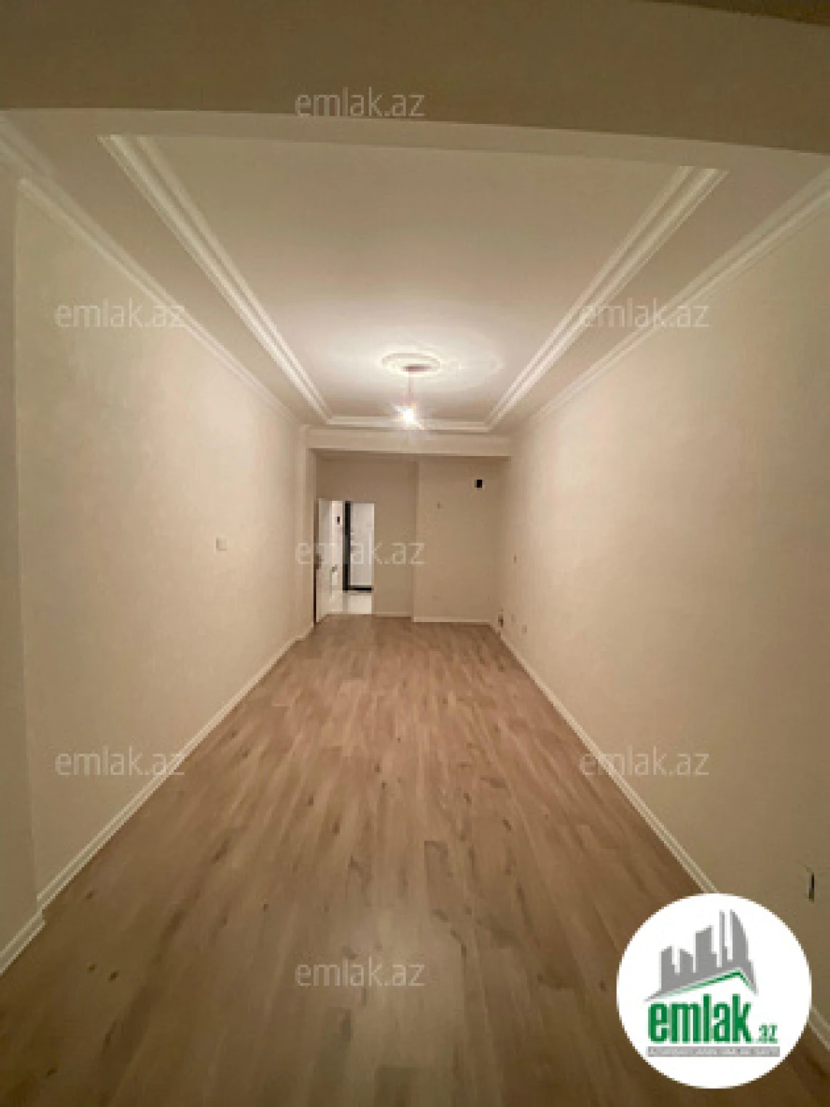 Satılır 2 otaqlı yeni tikili 74 m²