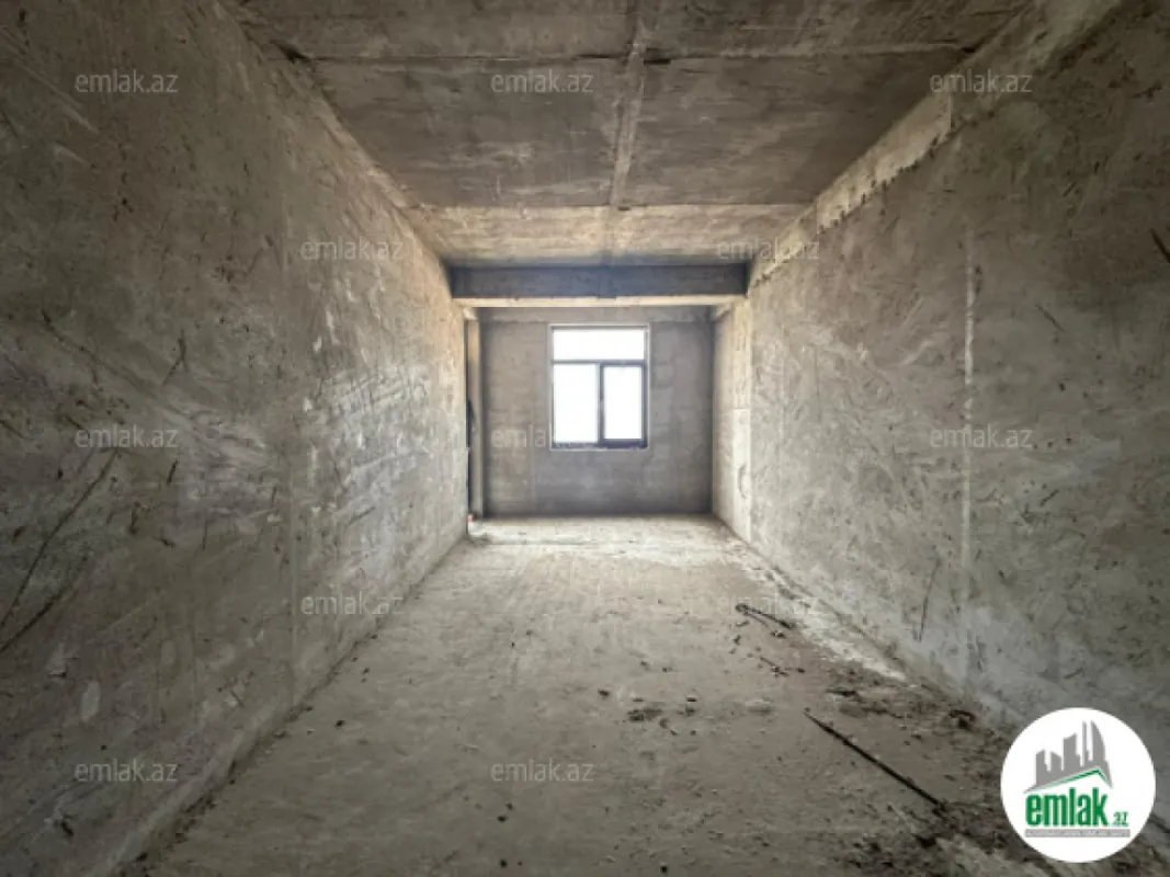 Satılır 4 otaqlı yeni tikili 186 m²