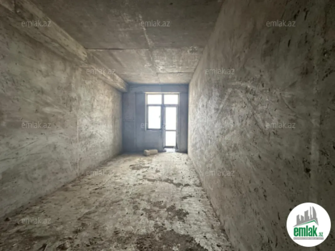 Satılır 4 otaqlı yeni tikili 186 m²