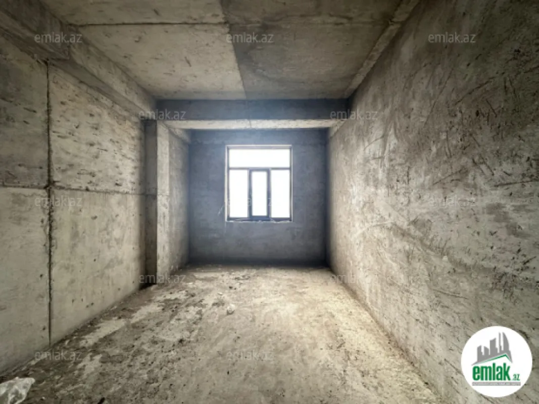 Satılır 4 otaqlı yeni tikili 186 m²