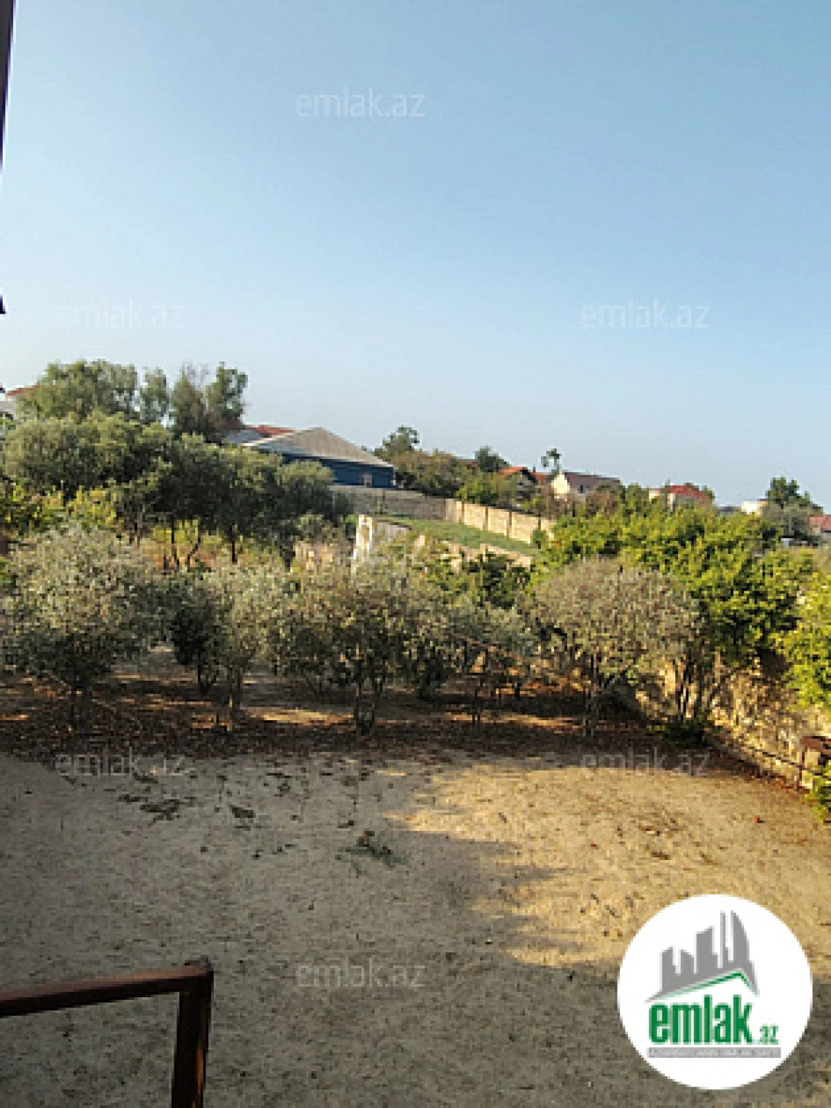 Satılır 7 otaqlı həyət evi 350 m²