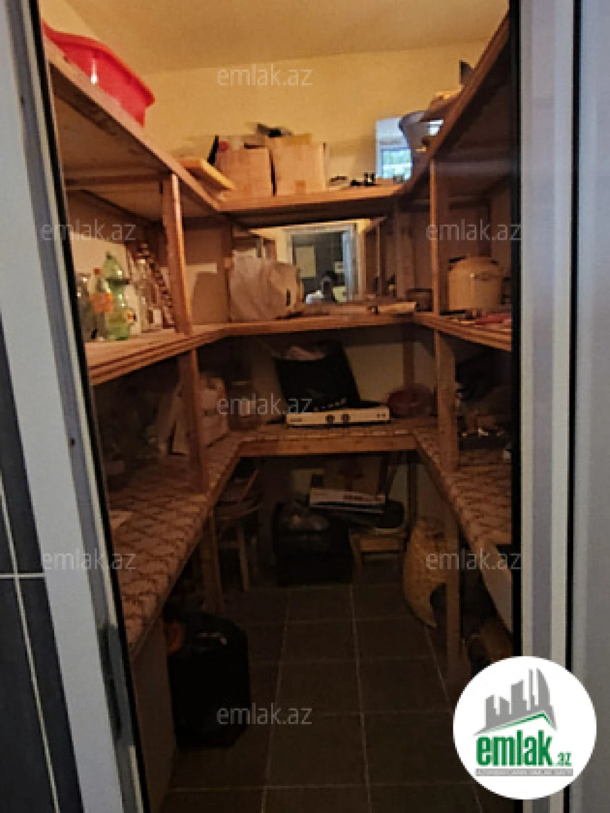 Satılır 7 otaqlı həyət evi 350 m²