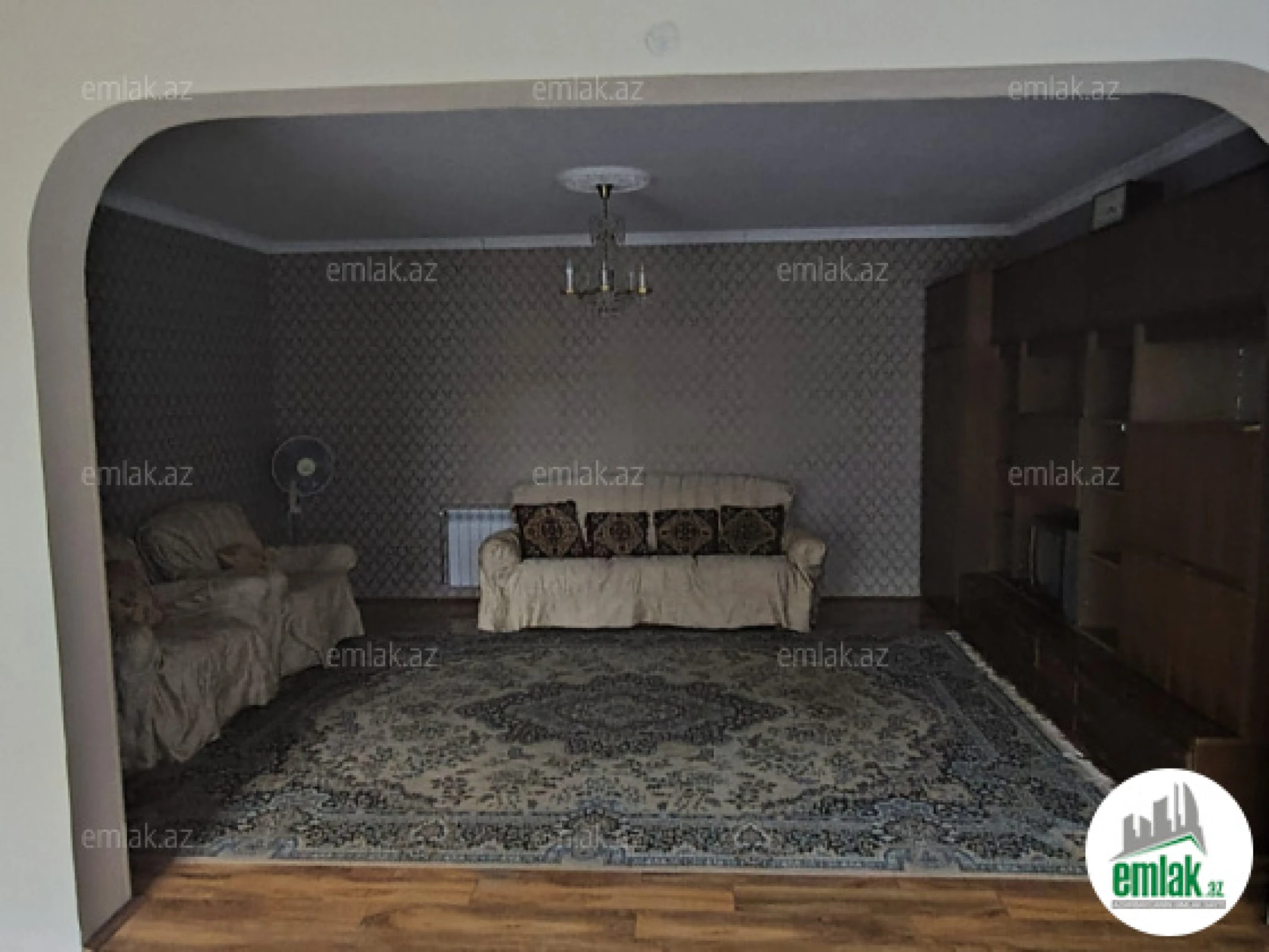 Satılır 7 otaqlı həyət evi 350 m²