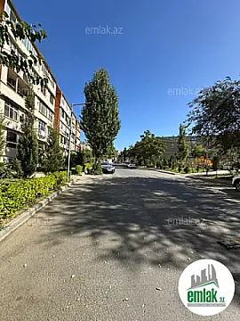 Satılır 3 otaqlı köhnə tikili 65 m² — Bakı, Qaraçuxur 3 otaq 65.00 m²