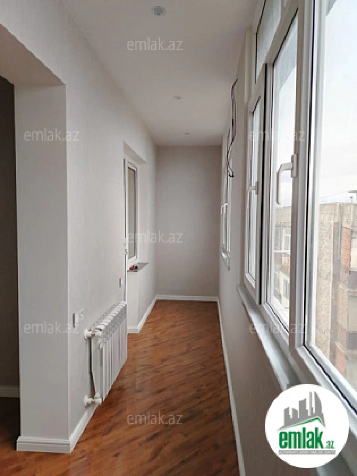Satılır 2 otaqlı köhnə tikili 60 m²