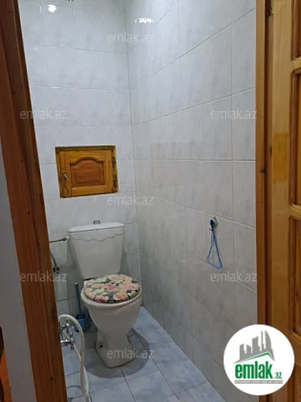 Satılır 2 otaqlı köhnə tikili 60 m²