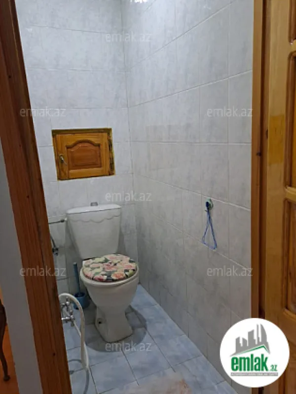 Satılır 2 otaqlı köhnə tikili 60 m²