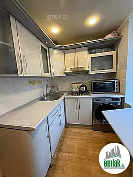 Satılır 2 otaqlı köhnə tikili 55 m²