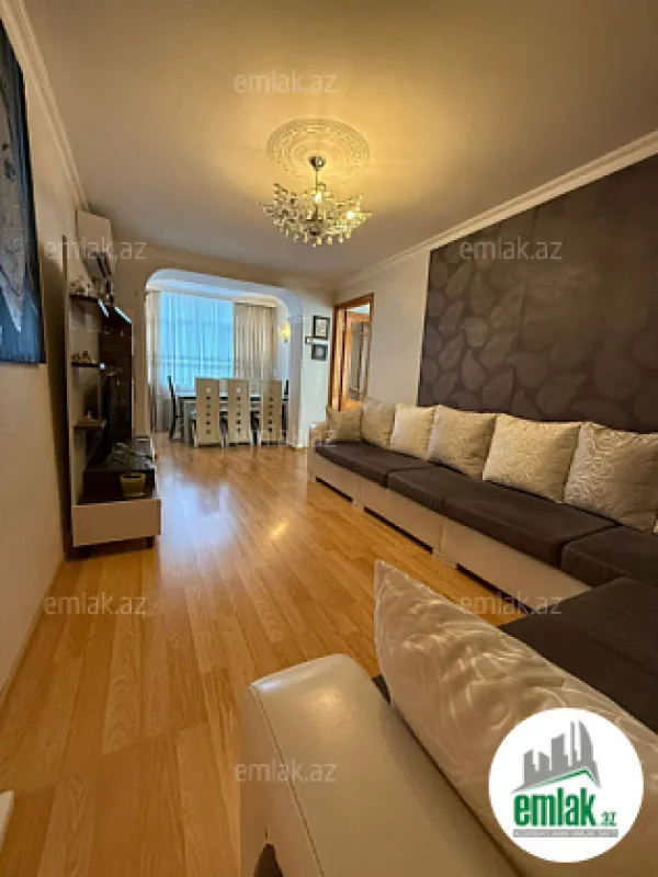 Satılır 2 otaqlı köhnə tikili 55 m²
