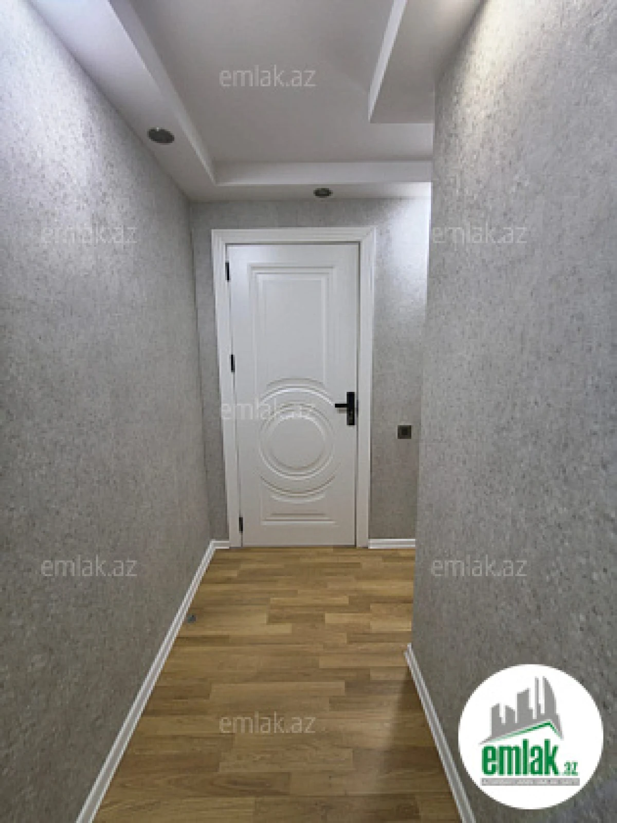 Satılır 2 otaqlı yeni tikili 35 m²