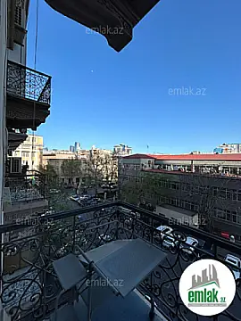 Satılır 3 otaqlı köhnə tikili 75 m² — Bakı, İçərişəhər 3 otaq 75.00 m²