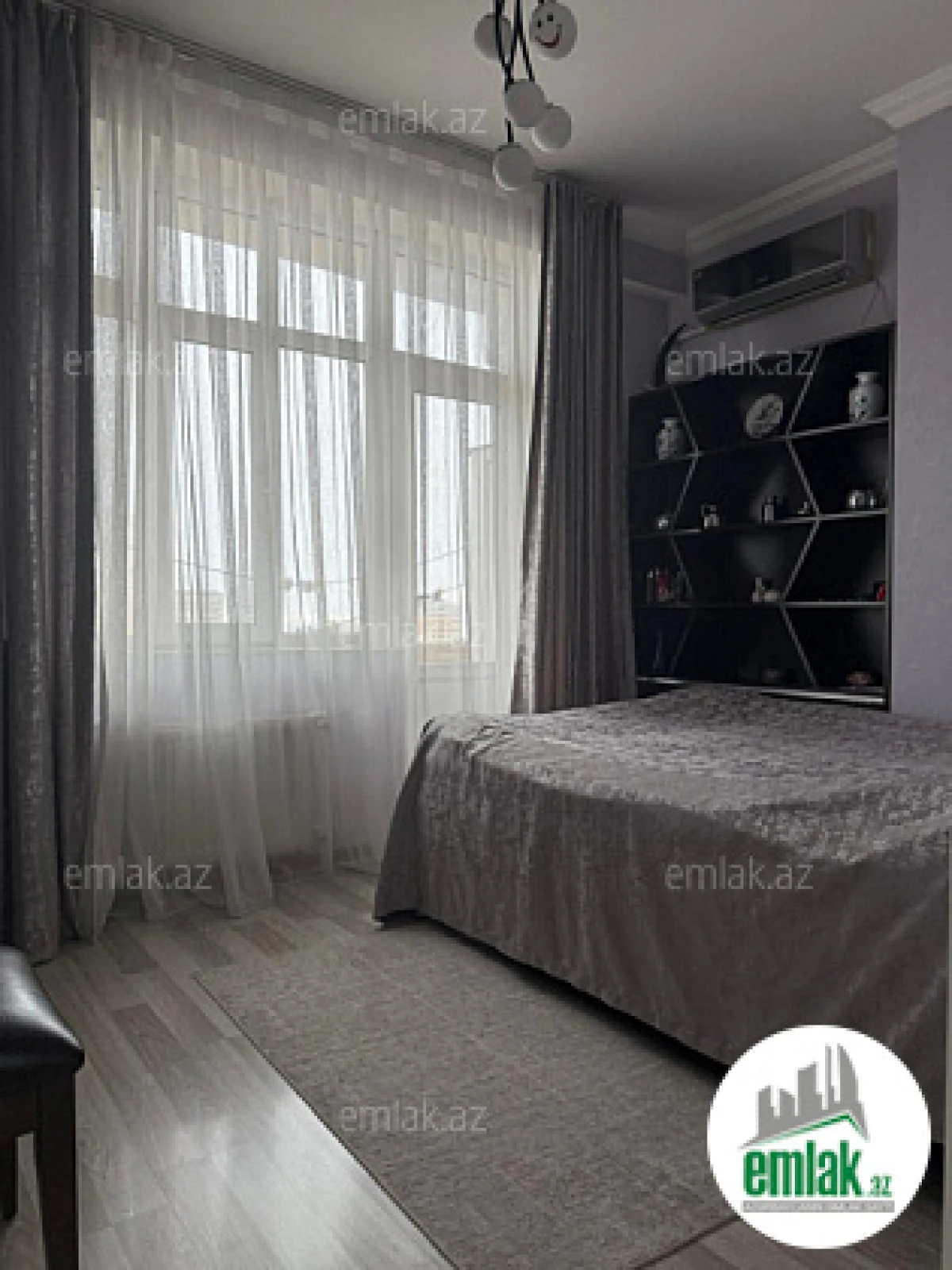 Satılır 2 otaqlı yeni tikili 67 m²