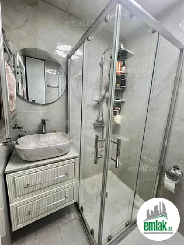 Satılır 2 otaqlı yeni tikili 65 m²