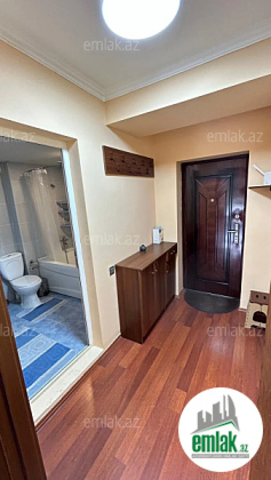 Satılır 1 otaqlı köhnə tikili 36 m²