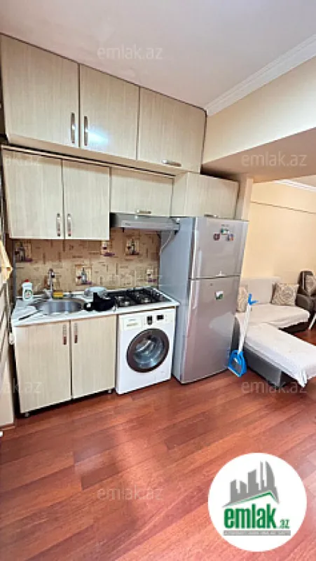 Satılır 1 otaqlı köhnə tikili 36 m²