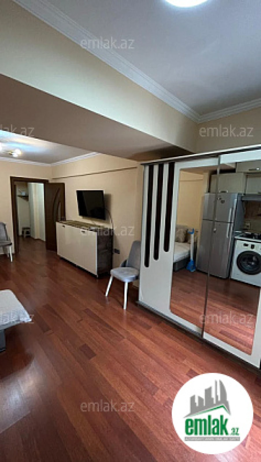 Satılır 1 otaqlı köhnə tikili 36 m²
