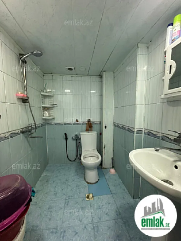 Satılır 2 otaqlı köhnə tikili 45 m²
