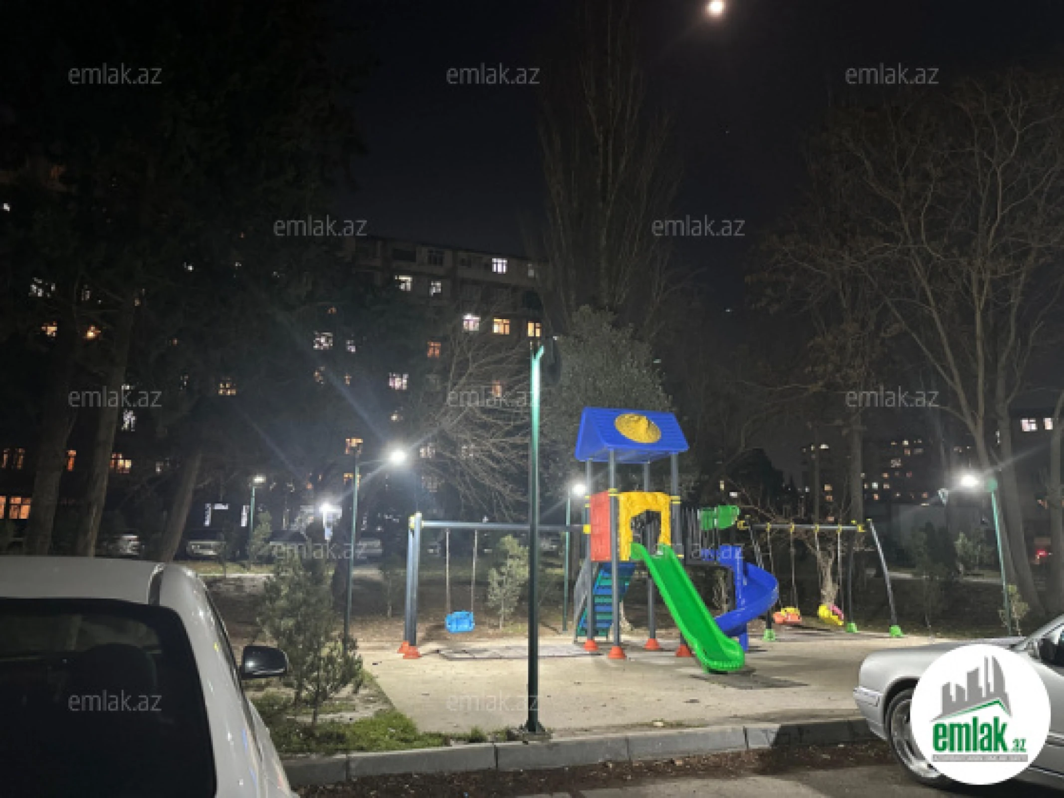 Satılır 2 otaqlı köhnə tikili 45 m²