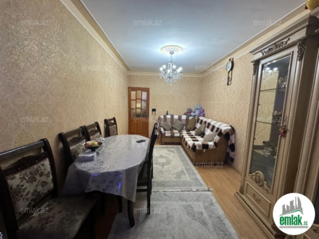Satılır 2 otaqlı köhnə tikili 45 m²