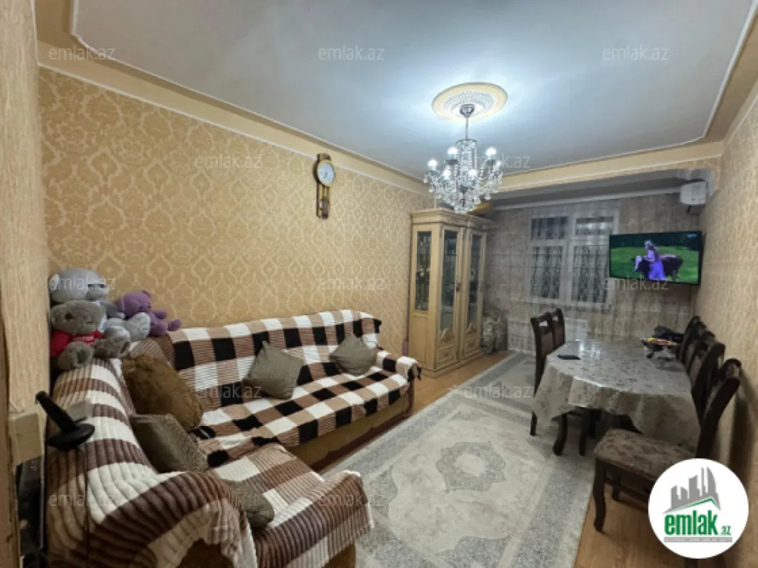 Satılır 2 otaqlı köhnə tikili 45 m²
