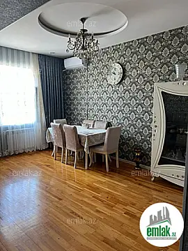 Satılır 4 otaqlı həyət evi 140 m²