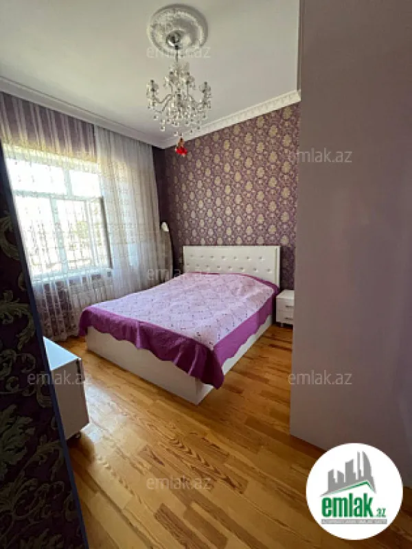 Satılır 4 otaqlı həyət evi 140 m²