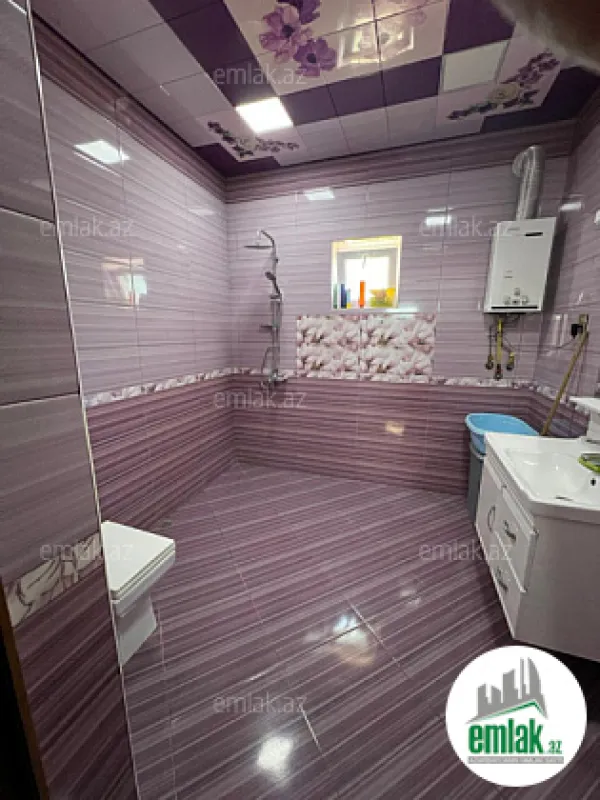 Satılır 4 otaqlı həyət evi 140 m²