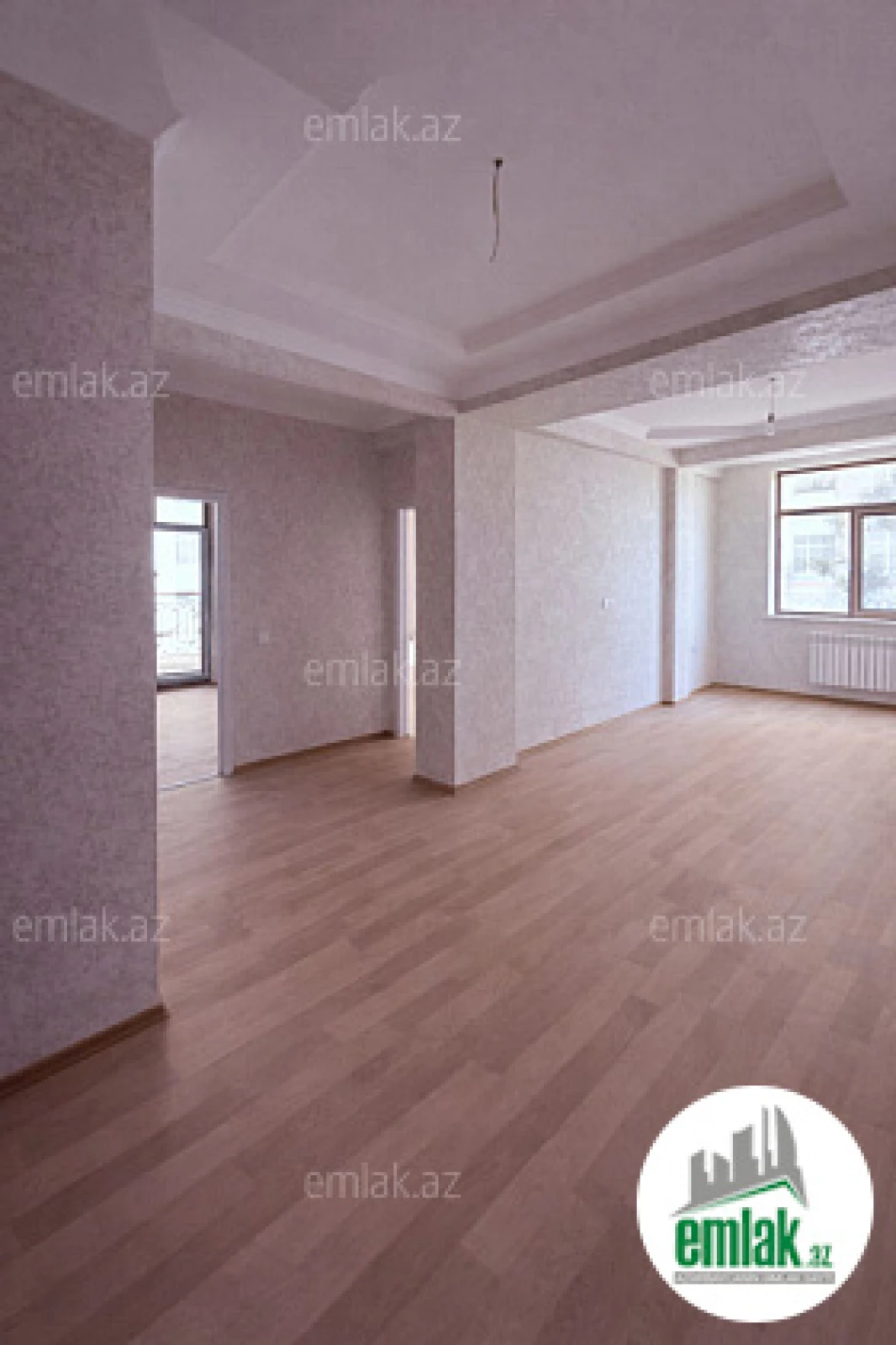 Satılır 3 otaqlı yeni tikili 130 m²