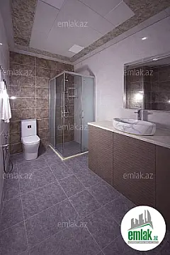Satılır 3 otaqlı yeni tikili 130 m²
