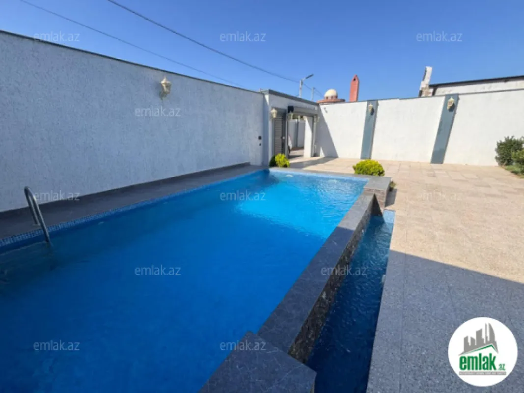 Satılır 4 otaqlı mənzil 150 m²