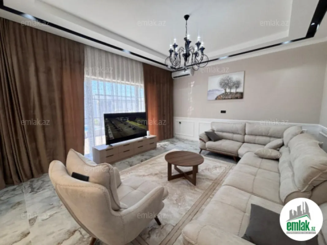 Satılır 4 otaqlı mənzil 150 m²