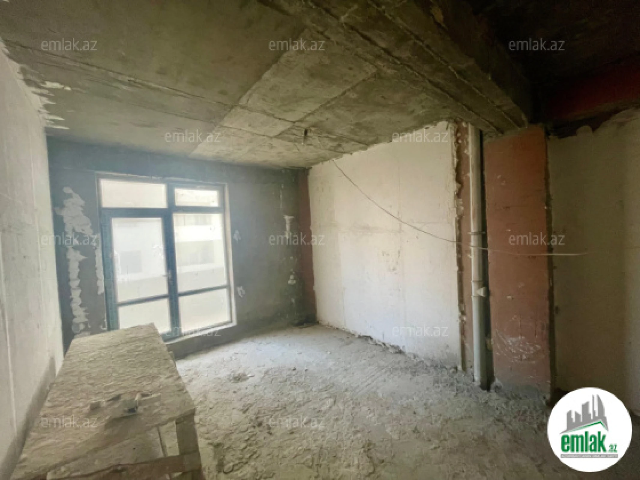 Satılır 3 otaqlı yeni tikili 136 m²