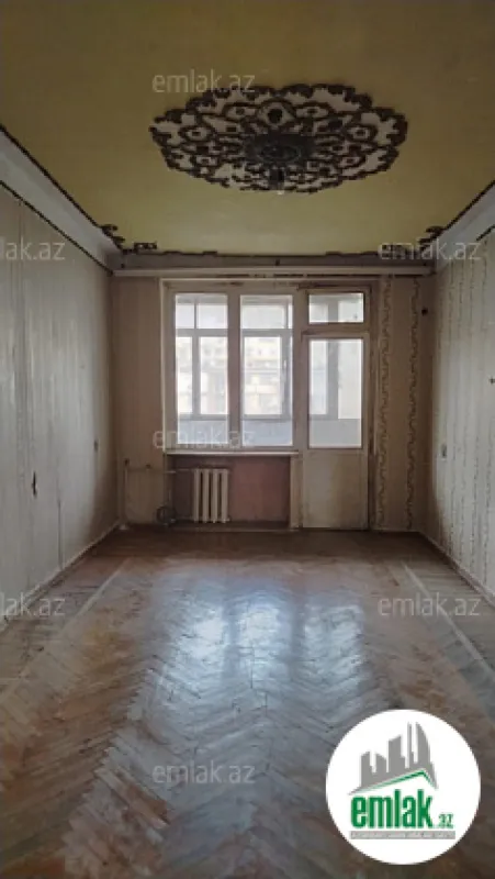 Satılır 3 otaqlı köhnə tikili 85 m²