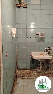 Satılır 3 otaqlı köhnə tikili 85 m²