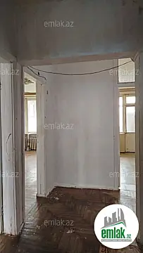 Satılır 3 otaqlı köhnə tikili 85 m²