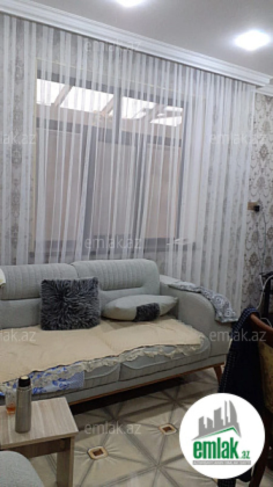 Satılır 6 otaqlı həyət evi 195.2 m²