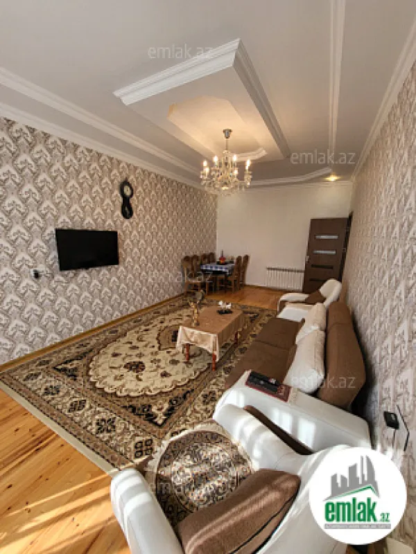 Satılır 3 otaqlı həyət evi 100 m²