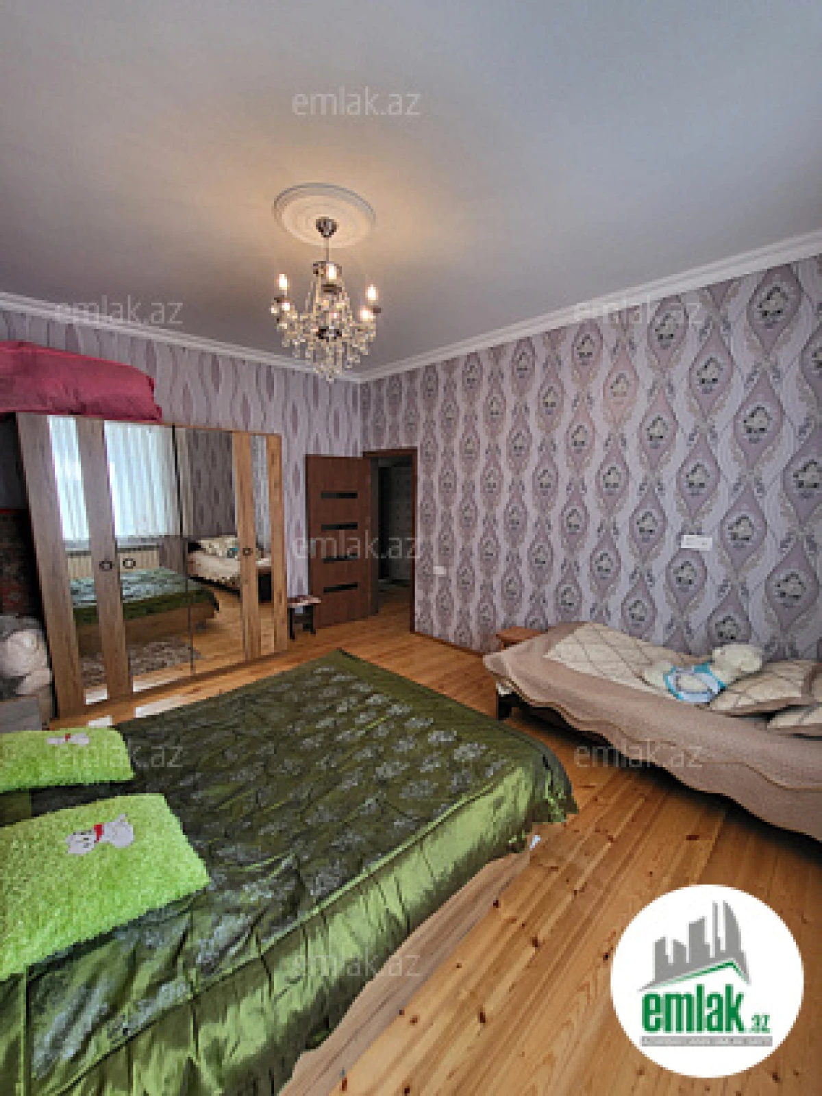 Satılır 3 otaqlı həyət evi 100 m²